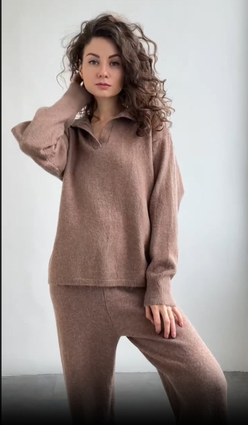 European And American-style Solid-color Lapel Sweater Set For Women, FallWinter