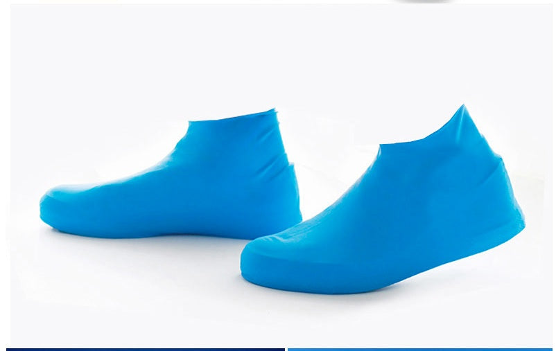 Rubber Anti-slip Waterproof Shoe Cover Reusable Rain Boot in blue color, designed to protect shoes from wet conditions.