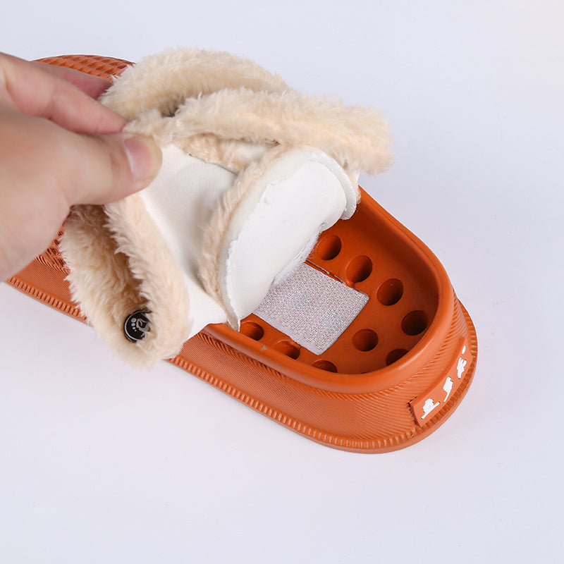 Removable deodorant cotton shoe cover with soft interior for comfort and odor control.