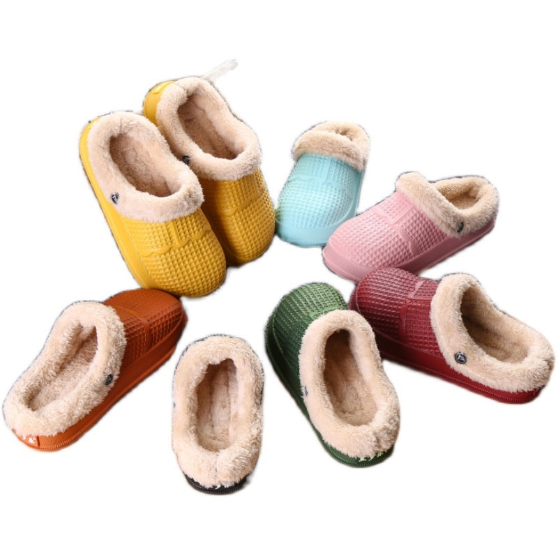 Removable deodorant cotton shoe cover in various colors with cozy lining for warm, fresh footwear.
