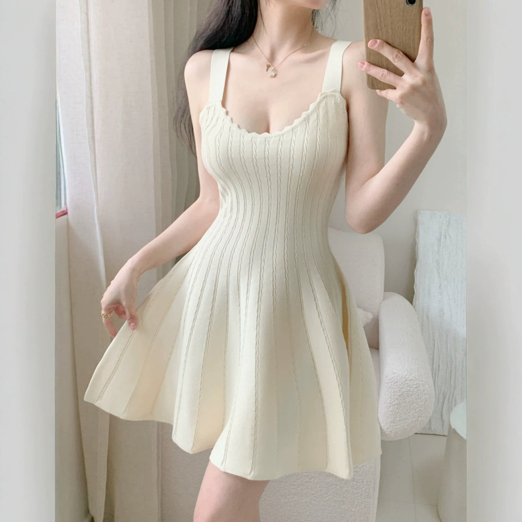 Elegant Short Audrey Hepburn-Style Little Black Dress Womens Summer