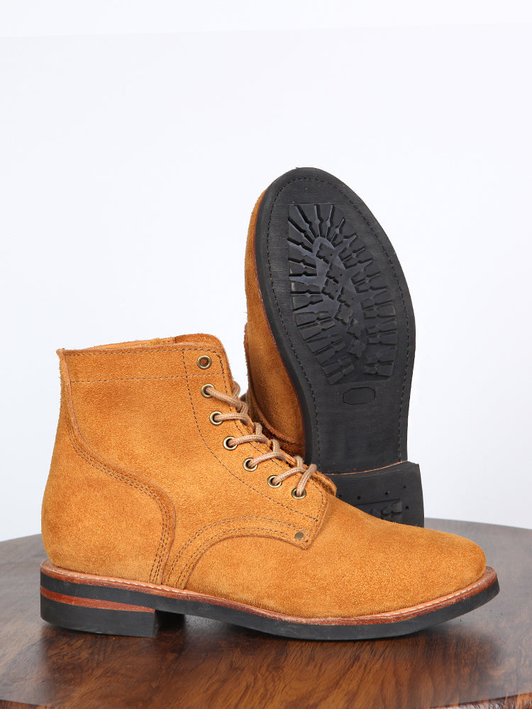 Vintage Work Boots High Top showcasing stylish suede design and sturdy sole, perfect for durability and comfort.