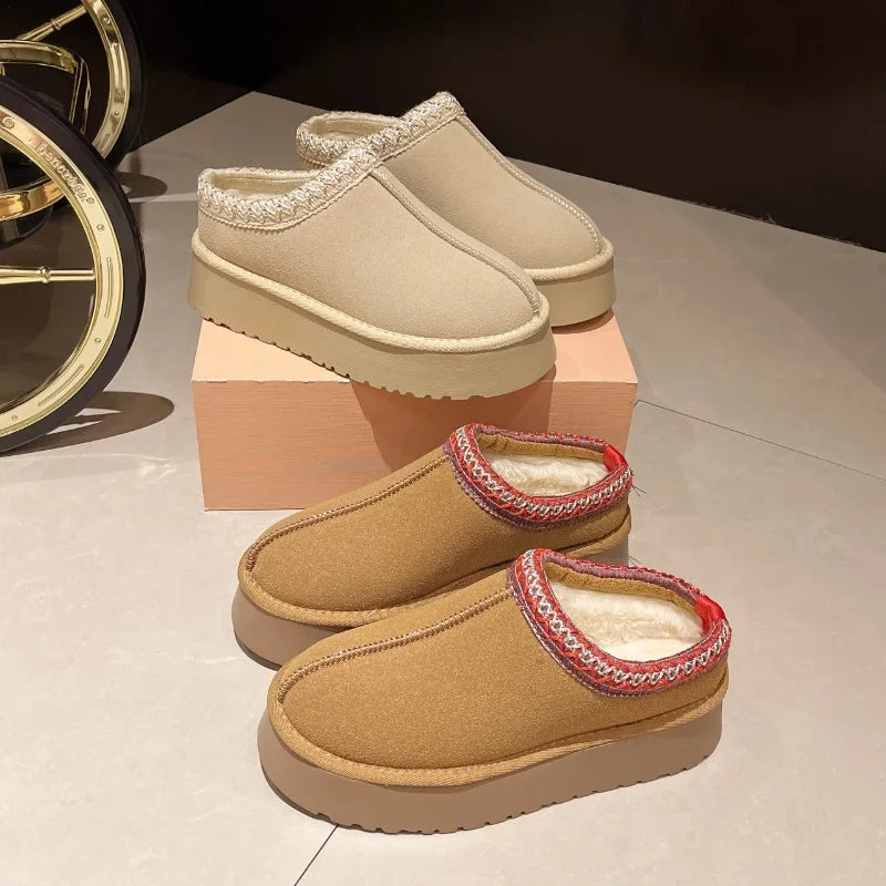 2026 New Winter Women's Short Plush Flats Snow Boots Warm Suede Thick-soled Shoes Women's Chelsea Boots Large Size Botas Mujer