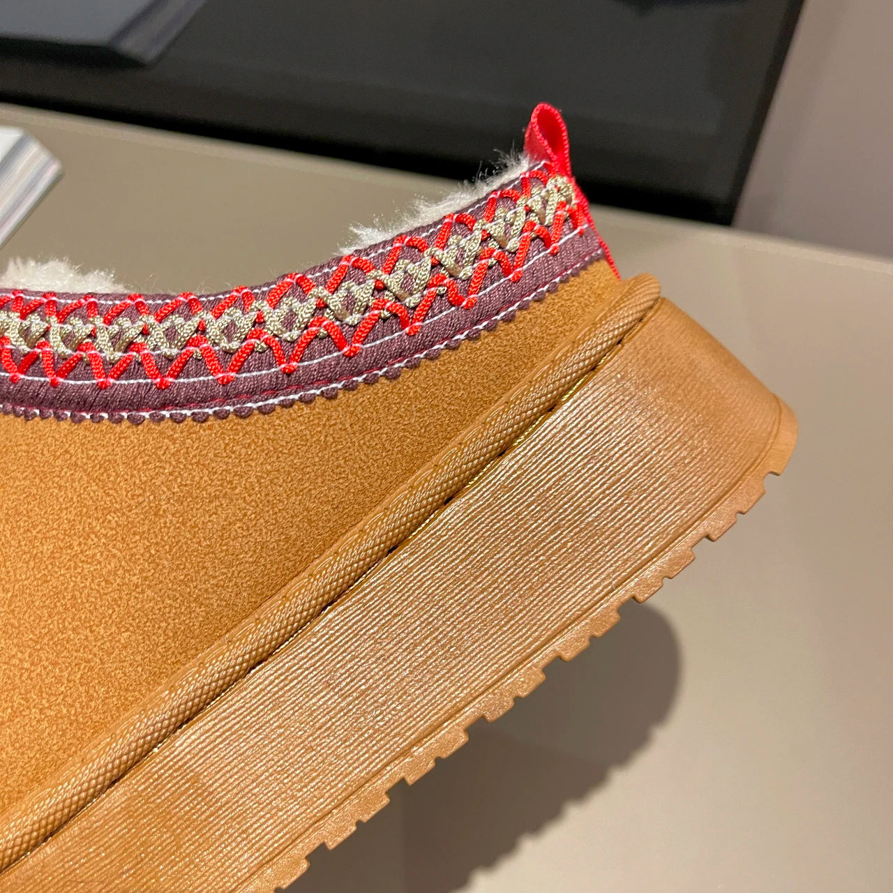 2026 New Winter Women's Short Plush Flats Snow Boots Warm Suede Thick-soled Shoes Women's Chelsea Boots Large Size Botas Mujer