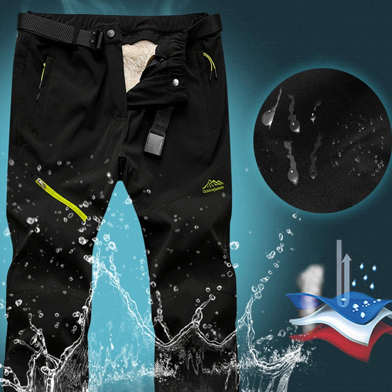 Men Tactical Waterproof Long Trousers Trekking with water-resistant features, ideal for outdoor activities.